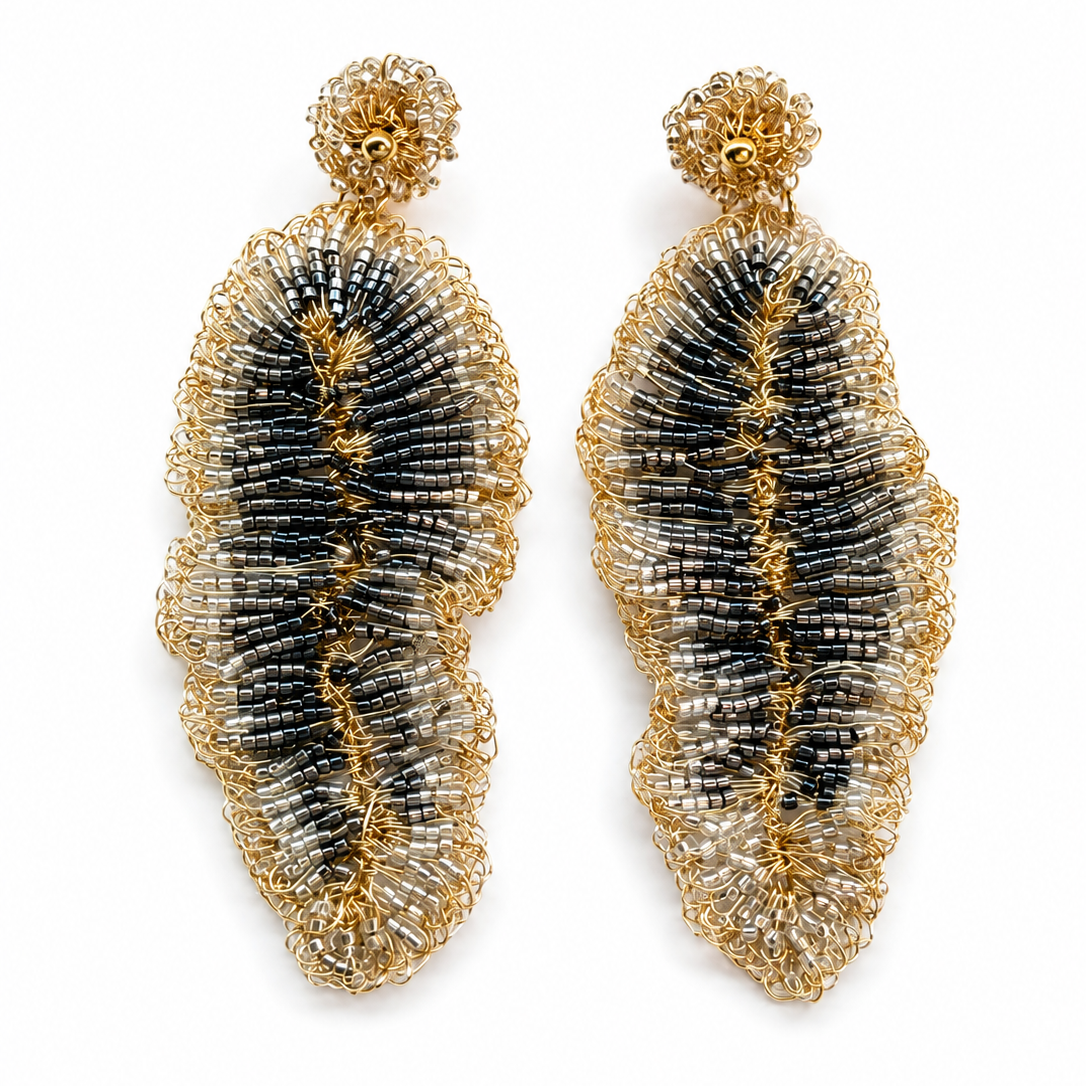 ARETES TEJIDOS