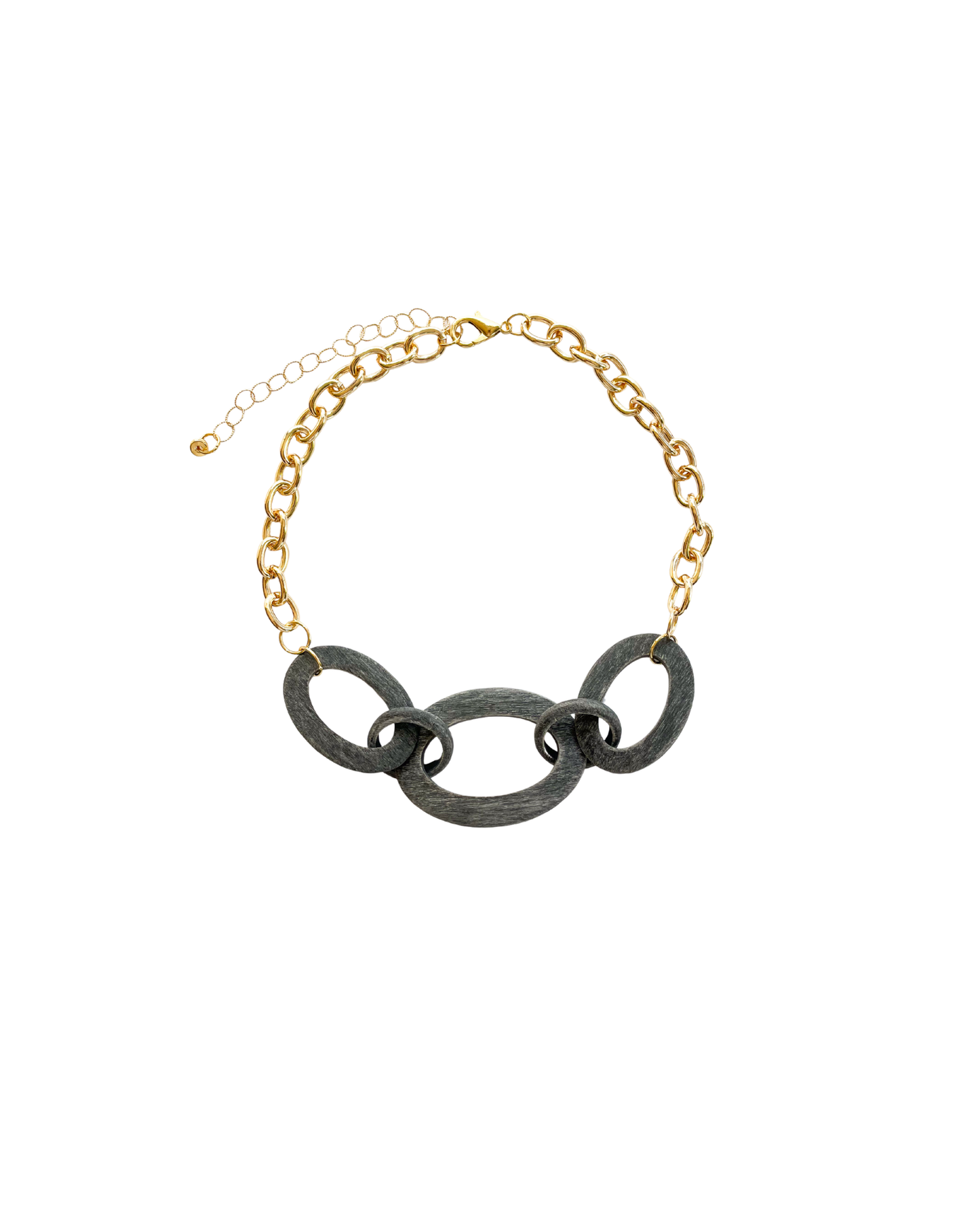 COLLAR CORTO CON ESLABONES