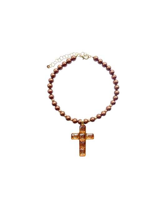 COLLAR CORTO CON PERLAS Y CRUZ