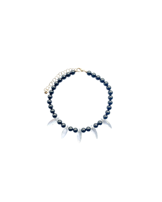 COLLAR CORTO CON PERLA Y CRISTAL